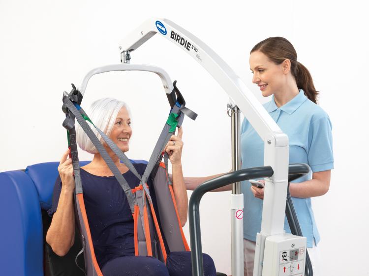 Otra imagen de Grúa Birdie Invacare EVO