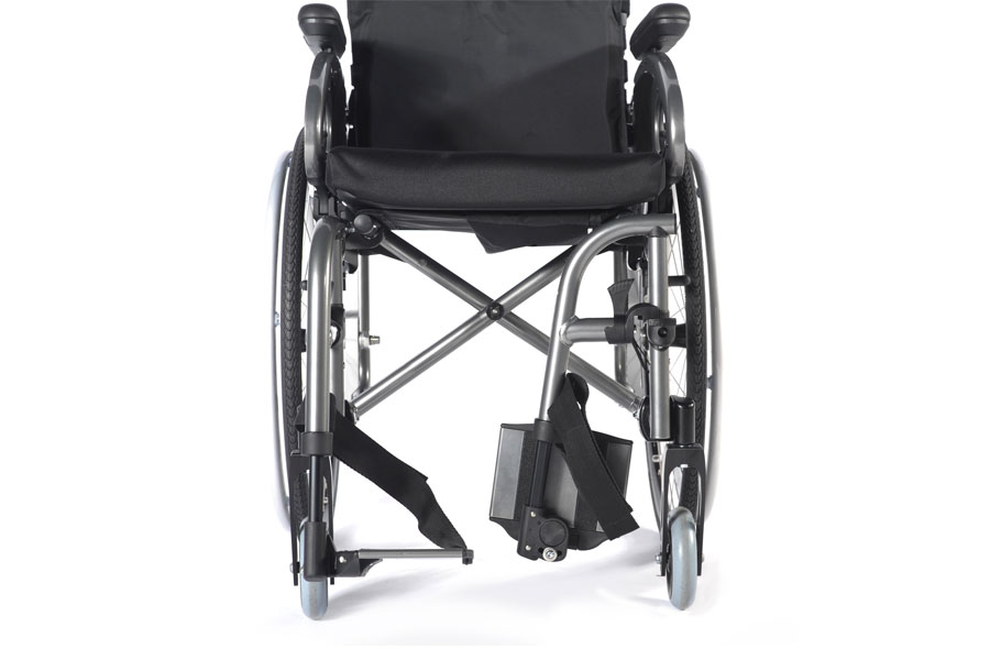 Otra imagen de Silla Quickie Easy Max Reposapiés desmontables